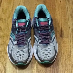 Saucony Guide 10 Running Shoes